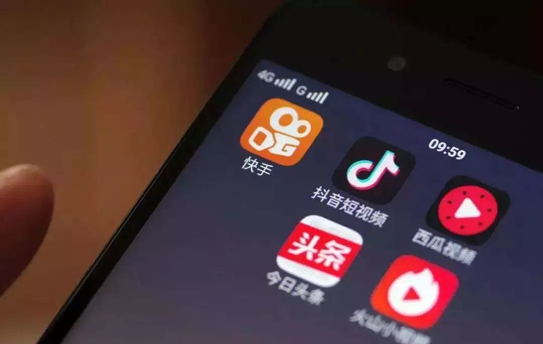 抖音電影營(yíng)銷(xiāo)元年