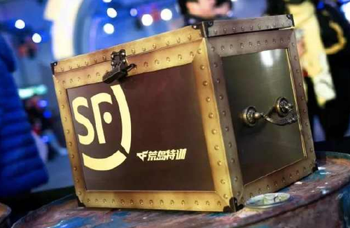 最會(huì)玩跨界合作的游戲品牌，見證CF十年IP背后的營銷想象力