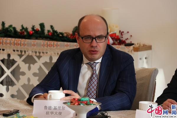 白俄羅斯教育年開幕式新聞發布會在京舉行