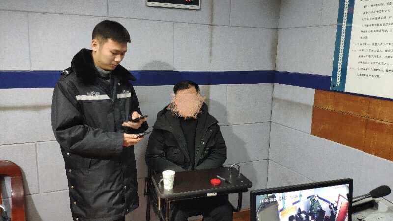警方通報“海底撈不雅視頻”：男子破解wifi投屏，已刑拘