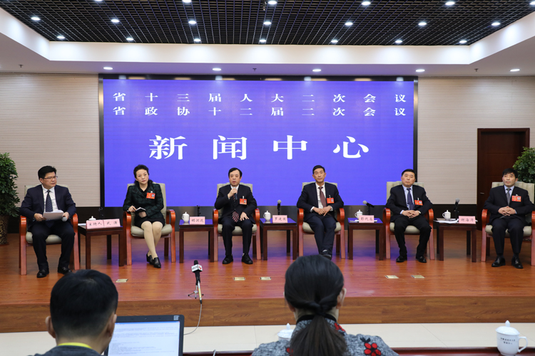 安徽省財政廳就省民生工程建設進行新聞發布