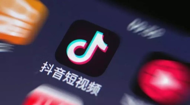 香奈兒上抖音，有點冷清