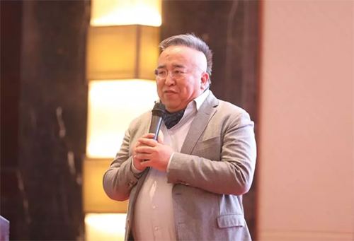京瑞貝母輻射供熱制冷系統技術有限公司技術總監鄭鴻宇