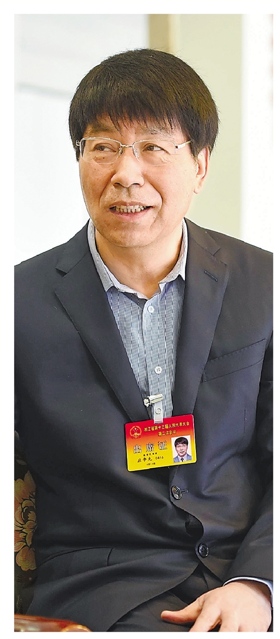 省人大代表、政協(xié)委員熱議村里事 鄉(xiāng)村振興，看我七十二變