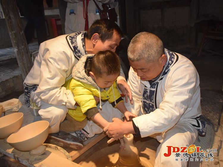 【新春走基層】古窯新春年味濃全國各地游客體驗陶瓷文化