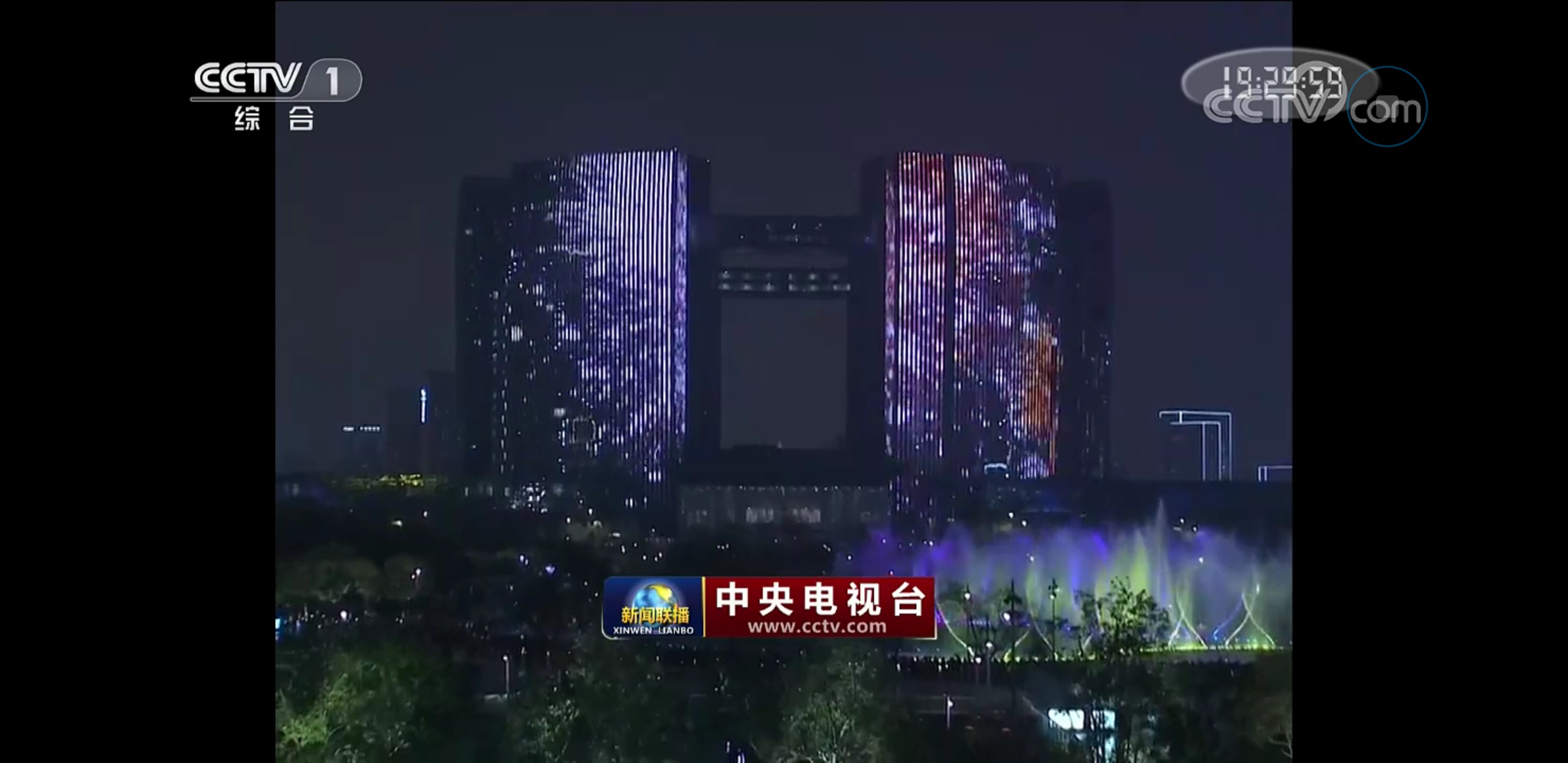 這個春節，世界見證了更好的杭州 大年初三，杭州這幕驚艷燈光秀，火了！